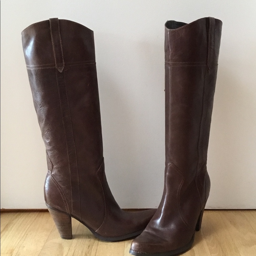 Steve Madden leather knee high brown boots